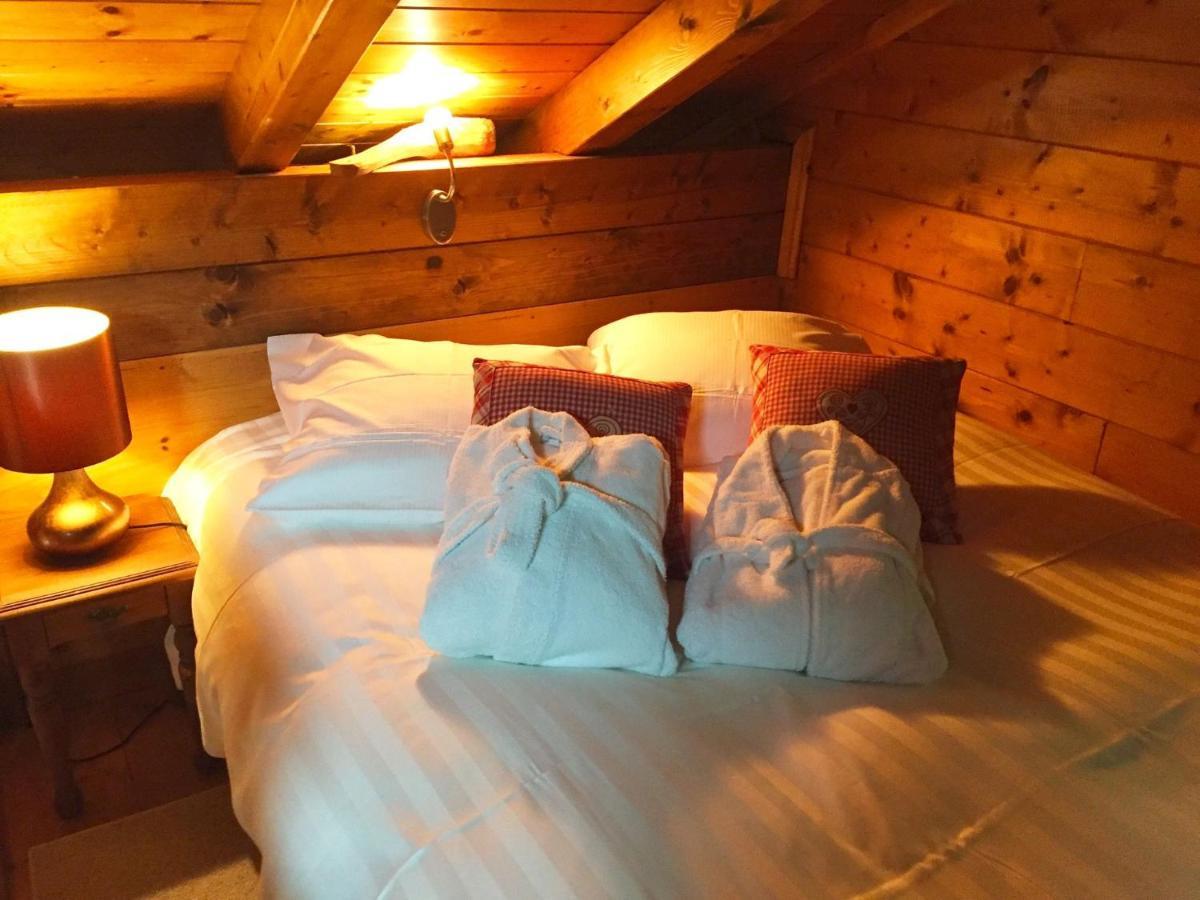 Cosy Chalet With Private Sauna In Bousseviller ห้อง รูปภาพ
